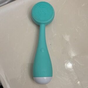 PMD Teal Facial Cleansing Brush